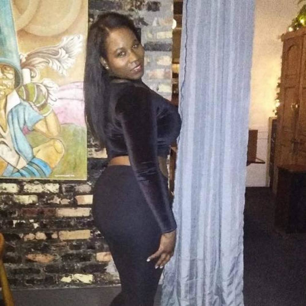 Meet your Posher, Kamica